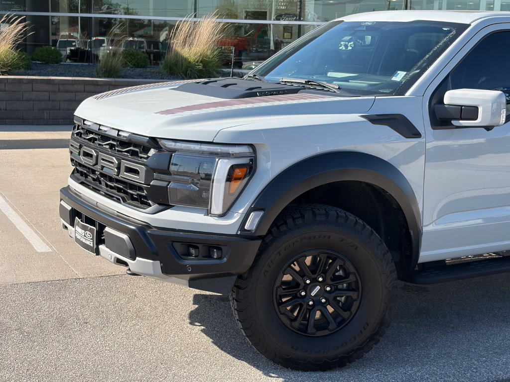Used 2024 Ford F150 Raptor AWD/4WD image 2