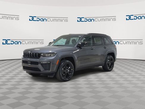 New 2026 Jeep Grand Cherokee Limited AWD/4WD image 4