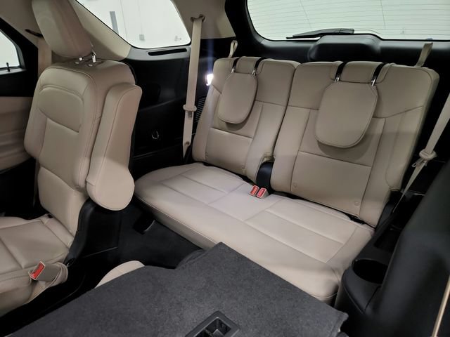 Used 2023 Ford Explorer XLT w/ Equipment Group 202A RWD image 25
