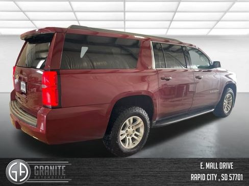 Used 2020 Chevrolet Suburban LT AWD/4WD image 6