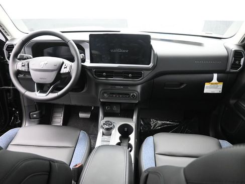 New 2025 Ford Bronco Sport Outer Banks AWD/4WD image 16