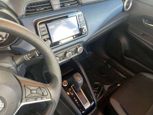 Used 2025 Nissan Versa SV FWD image 20