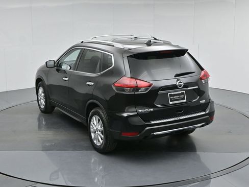 Used 2019 Nissan Rogue S w/ Special Edition Package image 39