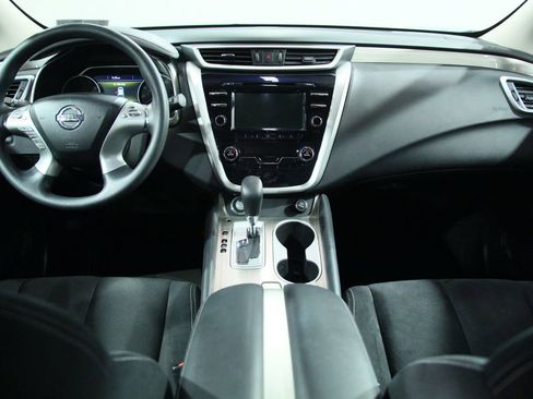 Used 2016 Nissan Murano S AWD/4WD image 17