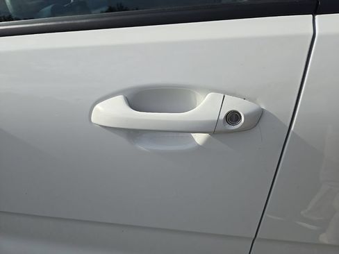 Used 2023 Kia Rio LX FWD image 10