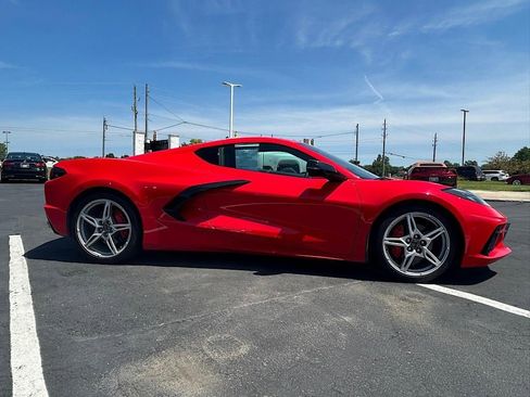Used 2020 Chevrolet Corvette Stingray Coupe w/ 1LT image 3