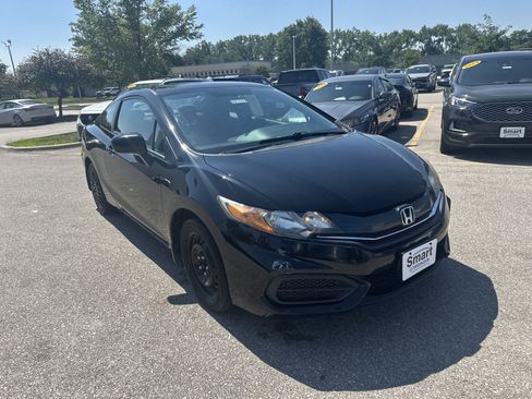 Used 2014 Honda Civic LX image 2