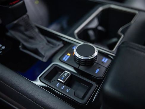 Used 2023 Toyota Tundra Limited w/ TRD Off-Road Package image 29