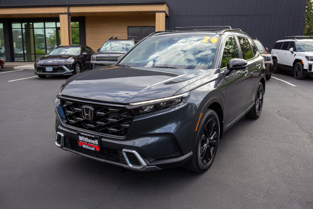 Used 2024 Honda CR-V Sport Touring image 3