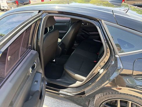 Used 2022 Honda Civic Sport image 12