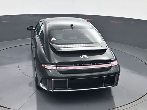 Certified 2023 Hyundai Ioniq 6 Limited AWD/4WD image 18