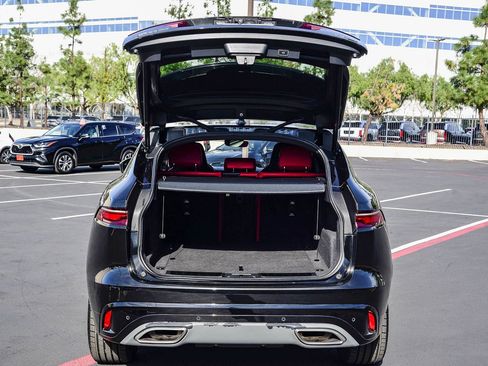 Used 2021 Jaguar F-PACE R-Dynamic S image 30