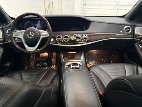 Certified 2019 Mercedes-Benz S 560 4MATIC Sedan image 22