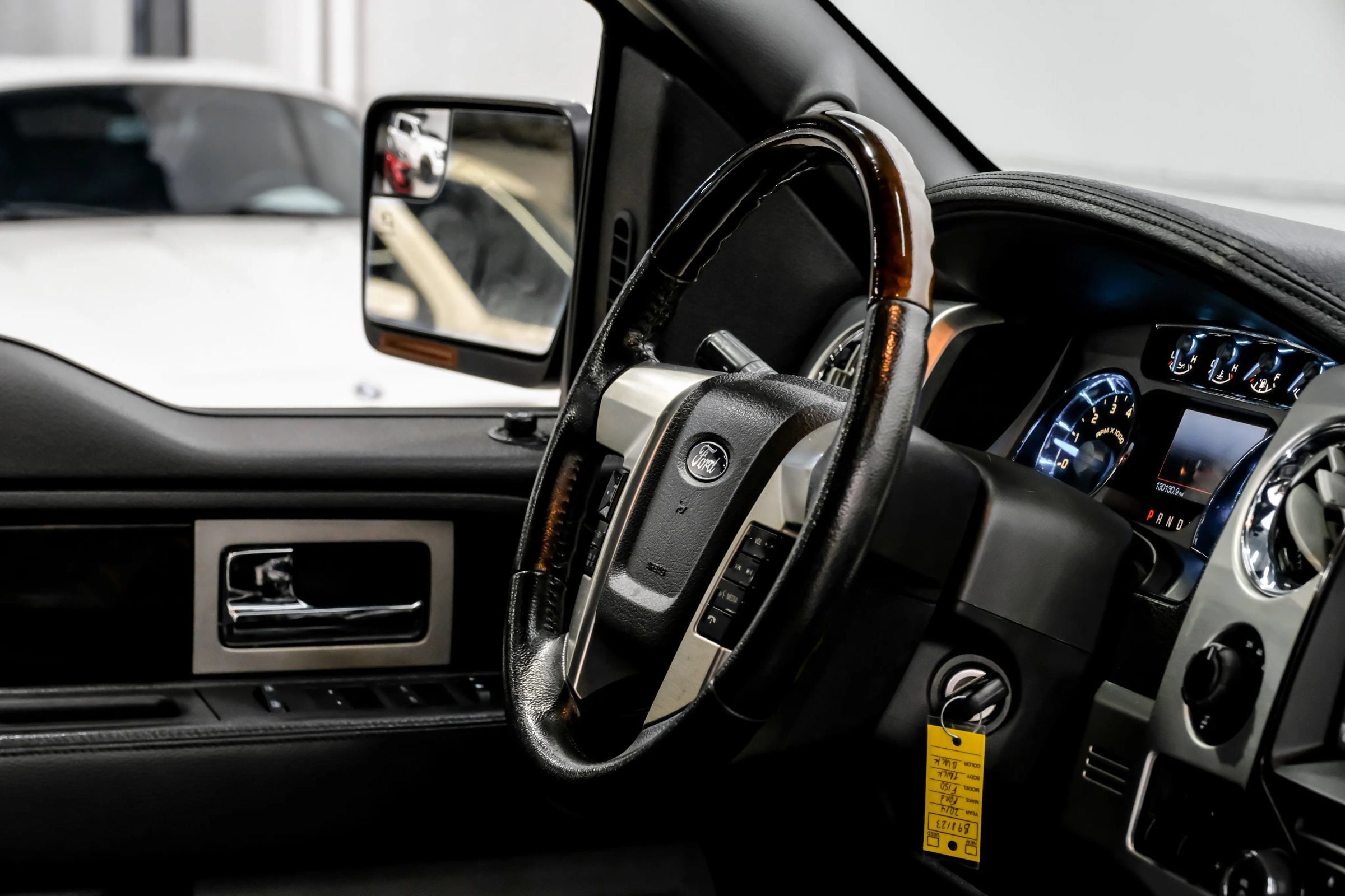 Used 2014 Ford F150 Platinum AWD/4WD image 18