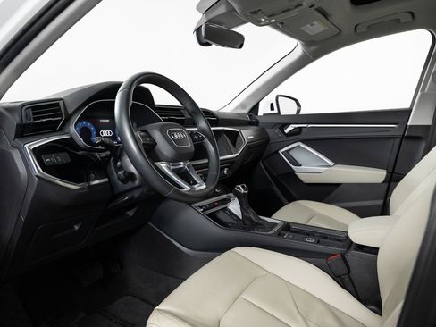 Used 2021 Audi Q3 2.0T Premium Plus w/ Premium Plus Package image 13