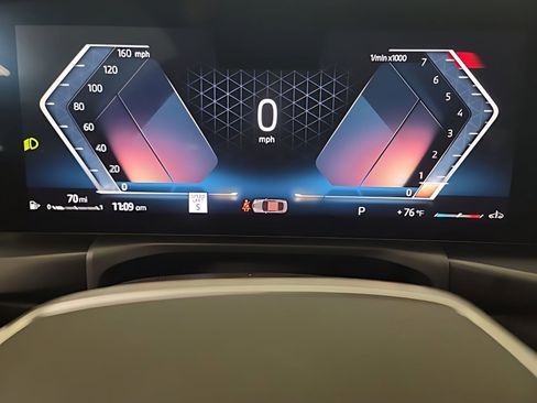 Used 2025 BMW 230i Coupe w/ Convenience Package image 12