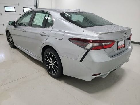 Certified 2024 Toyota Camry SE FWD image 9
