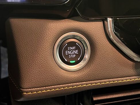 Used 2024 Chevrolet Colorado ZR2 image 23