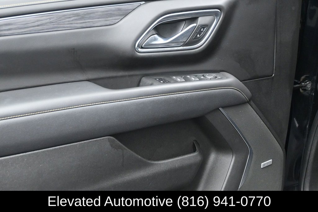 Used 2023 GMC Yukon SLT AWD/4WD image 17