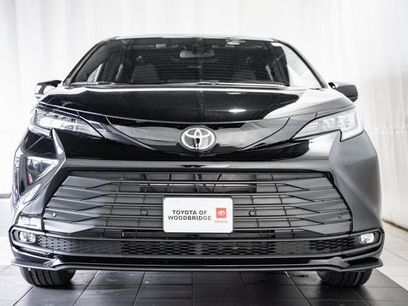 New 2026 Toyota Sienna XLE Woodland Edition
