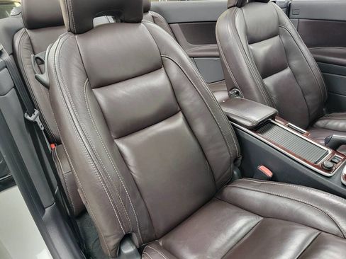 Used 2012 Volvo C70 T5 image 35