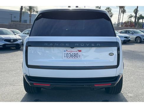 Used 2023 Land Rover Range Rover Long Wheelbase SE AWD/4WD image 4
