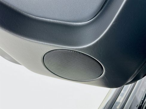 Used 2017 Mercedes-Benz G 550 image 27