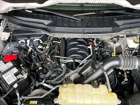 Used 2022 Ford F150 XLT w/ Trailer Tow Package image 27