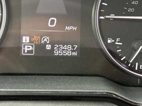 Used 2025 Subaru Outback Premium image 15