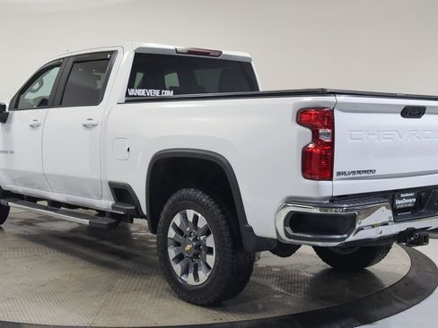Used 2022 Chevrolet Silverado 2500 LT w/ All Star Edition image 9