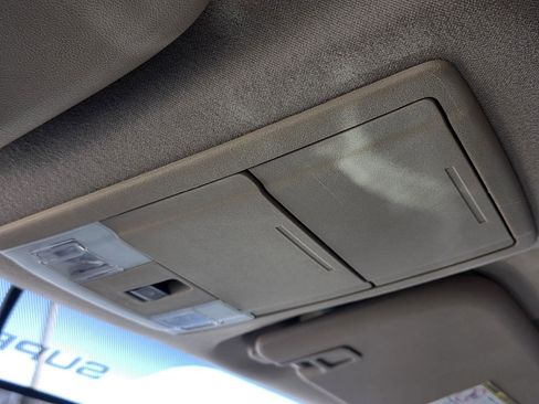 Used 2014 Ford F250 Lariat w/ Lariat Interior Package image 23