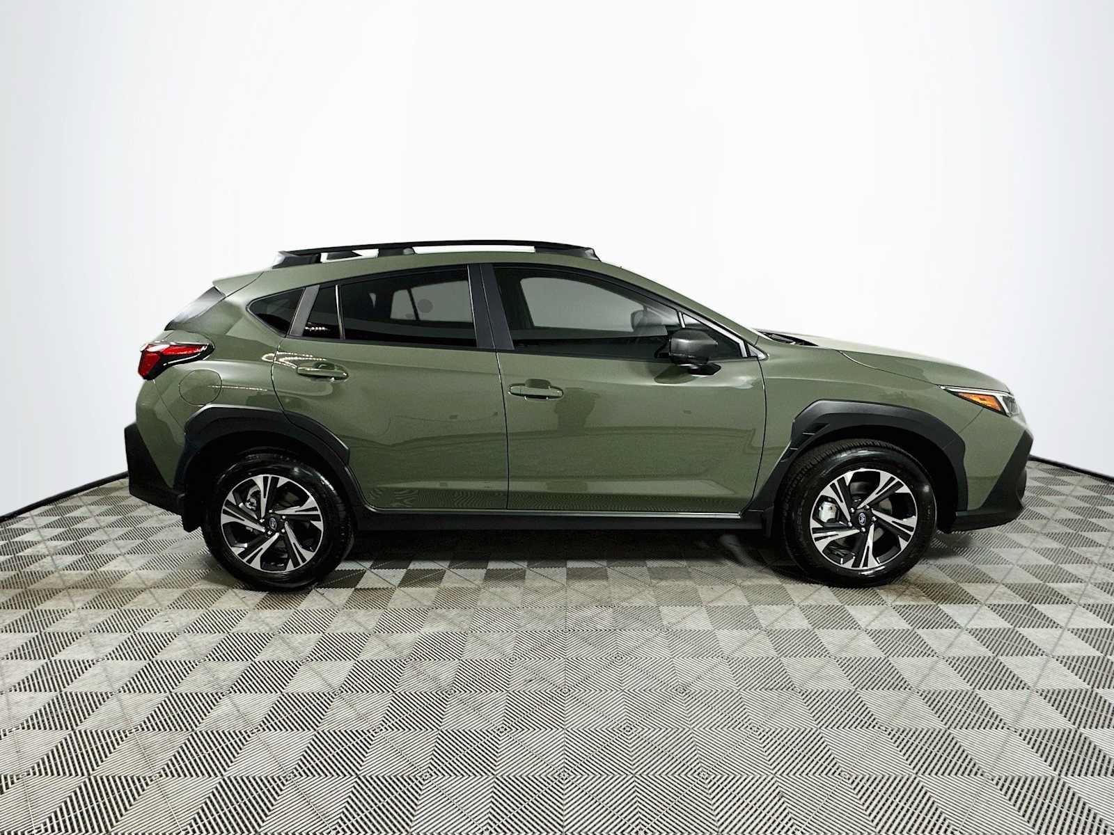 Certified 2026 Subaru Crosstrek 2.5i Premium AWD/4WD image 8