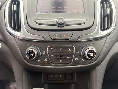 Used 2023 Chevrolet Equinox LT FWD image 39