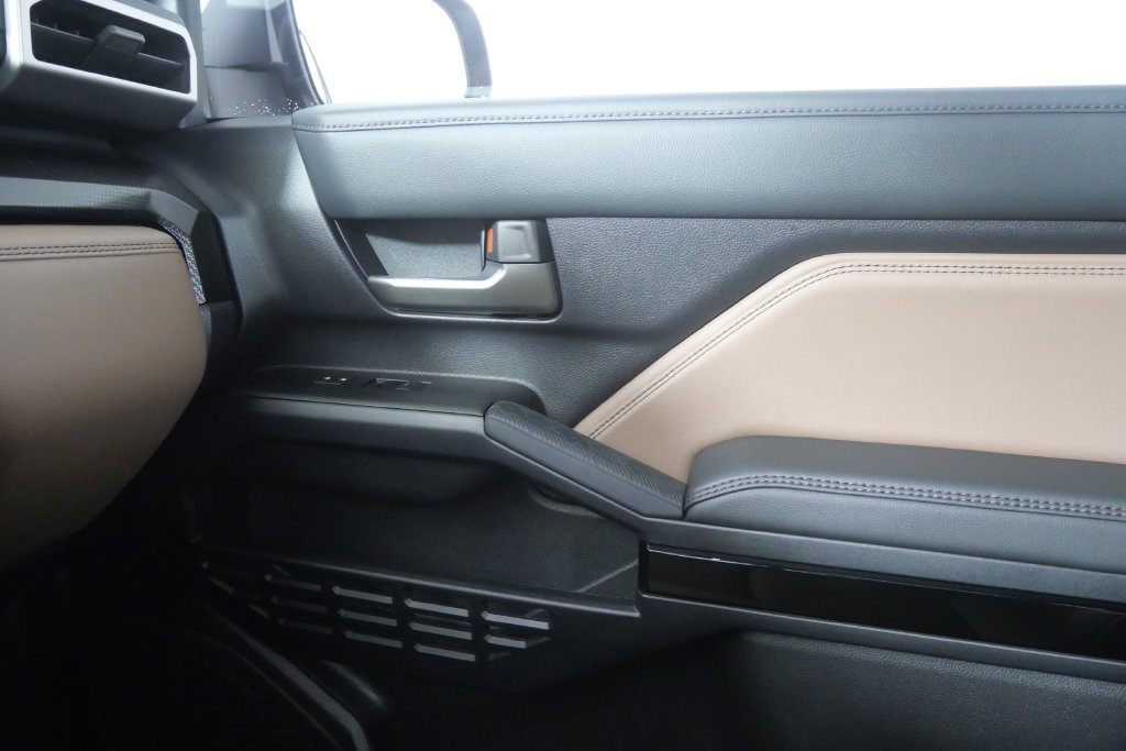 Used 2026 Toyota 4Runner Limited AWD/4WD image 29