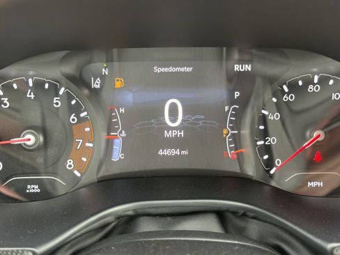Used 2024 Jeep Compass Trailhawk AWD/4WD image 15