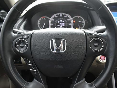 Used 2015 Honda Accord EX-L image 29