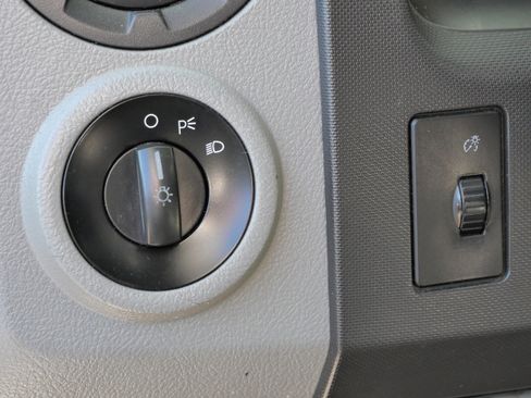 Used 2016 Ford E-450 and Econoline 450 Super Duty w/ Shuttle Bus Prep Package image 21