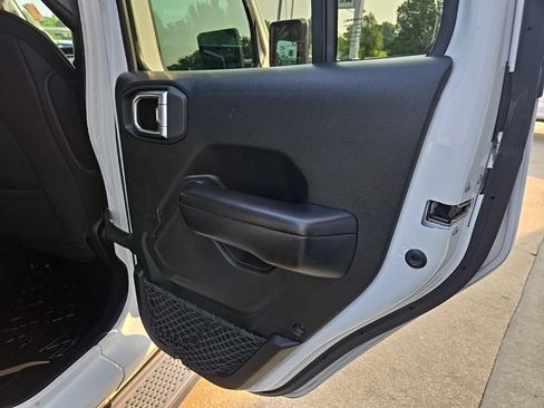 Used 2019 Jeep Wrangler Unlimited Sport S AWD/4WD image 79