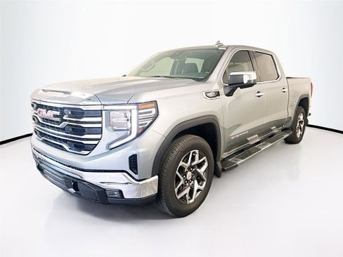 Used 2023 GMC Sierra 1500 SLT w/ SLT Premium Package image 1
