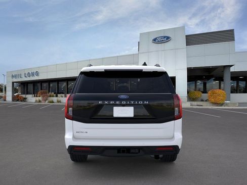 New 2026 Ford Expedition Active AWD/4WD image 5