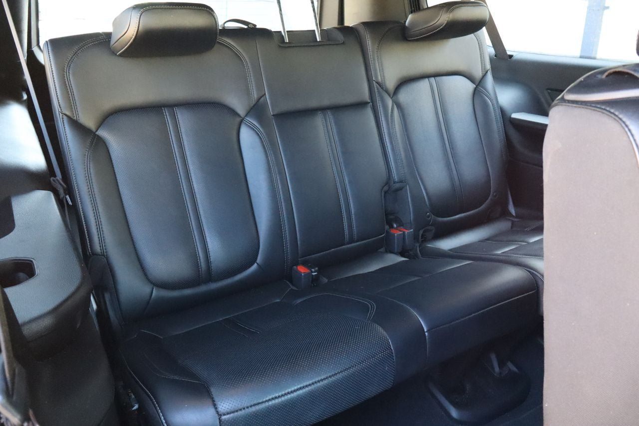 Used 2024 Jeep Wagoneer L Series II w/ Flexible Seating Group AWD/4WD image 19