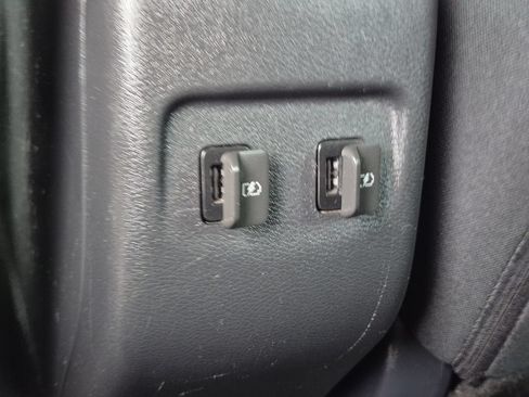 Used 2024 Nissan Kicks SR FWD image 18