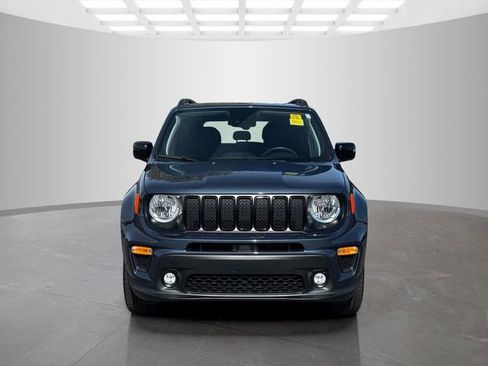 Used 2023 Jeep Renegade Altitude w/ Convenience Group I AWD/4WD image 2