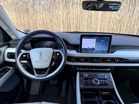 Used 2023 Lincoln Aviator Black Label Grand Touring image 24