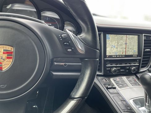 Used 2015 Porsche Panamera GTS image 30