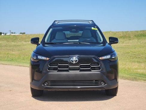 Used 2026 Toyota Corolla Cross LE w/ Moonroof Package FWD image 6