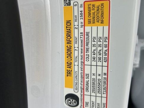 New 2026 Chevrolet Traverse LT w/ Sun and Wheel Package image 43