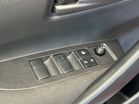 Certified 2025 Toyota Corolla LE FWD image 15
