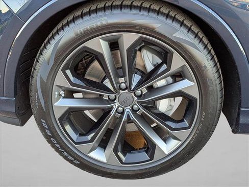 New 2026 Audi Q7 3.0T Premium Plus image 9