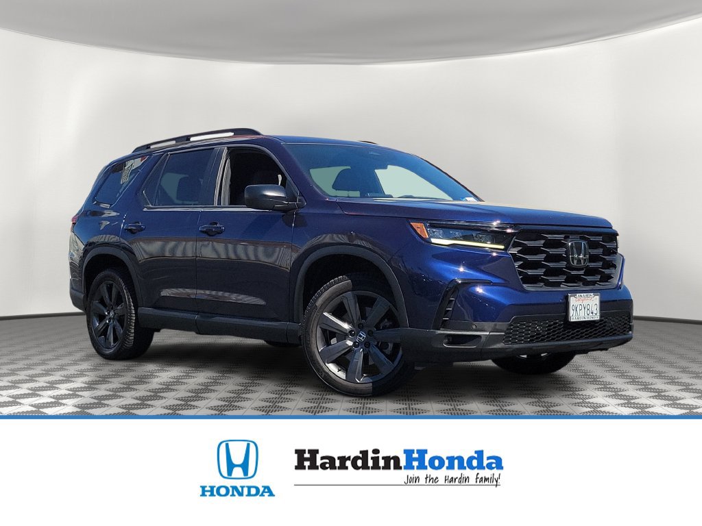 Certified 2024 Honda Pilot Sport image 1